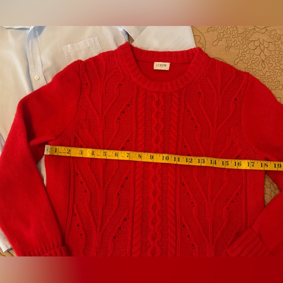 J. Crew Lambs Wool Blend Red Eyelet Aran Cable Knit Crew Neck Sweater, Sz M - Picture 8 of 13
